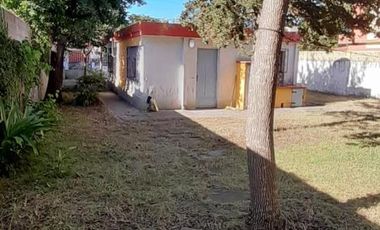 Casa en venta - 2 Dormitorios 1 Baño - Mar del Tuyú