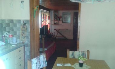 Casa en venta - 2 Dormitorios 1 Baño - Mar del Tuyú