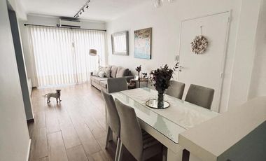 departamento de 3 ambientes en venta en Lomitas con patio