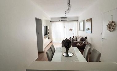 departamento de 3 ambientes en venta en Lomitas con patio