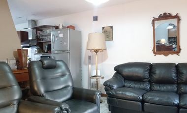 VENTA - CASA 4 HABITACIONES - ZONA SANTA LUCIA