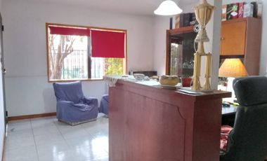 VENTA - CASA 4 HABITACIONES - ZONA SANTA LUCIA