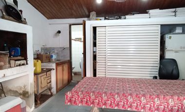 VENTA - CASA 4 HABITACIONES - ZONA SANTA LUCIA