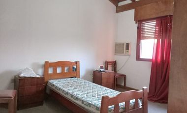 VENTA - CASA 4 HABITACIONES - ZONA SANTA LUCIA
