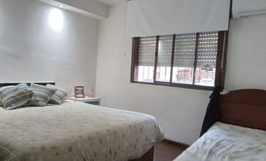 VENTA - CASA 4 HABITACIONES - ZONA SANTA LUCIA
