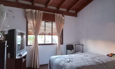 VENTA - CASA 4 HABITACIONES - ZONA SANTA LUCIA