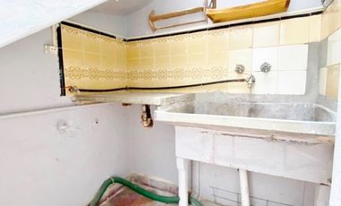 Vendo casa en Libertad y Bavio!