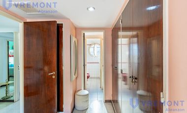 Martin de Gainza al 500 casa de 5 ambientes en venta quincho pileta y cochera lote propio