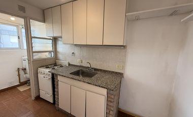 Departamento en  Venta 2 amb. al Frente c/ balcon - Apto Credito