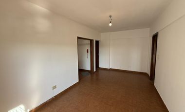 Departamento en  Venta 2 amb. al Frente c/ balcon - Apto Credito