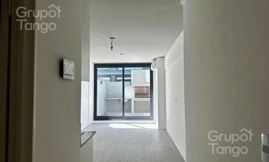 Departamento en venta Palermo, monoambiente con patio y parrilla