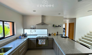 CASA EN VENTA, SENDERO DE LAS MORAS, TLAJOMULCO DE ZUÑIGA