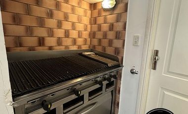 Casa de categoria con 4 dormitorios en Costa del Este - Av. 2 e/ Dalias y Rosas al 657