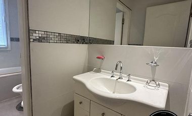 Casa de categoria con 4 dormitorios en Costa del Este - Av. 2 e/ Dalias y Rosas al 657