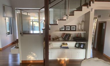 Casa  en Venta 4 dorm. en Las Lomas de San Isidro