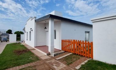 PRE-VENTA CASA EN COMPLEJO RESIDENCIAL - PARANA
