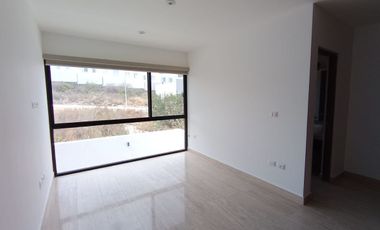 Casa en Zibatá  en Renta con recámara en planta baja