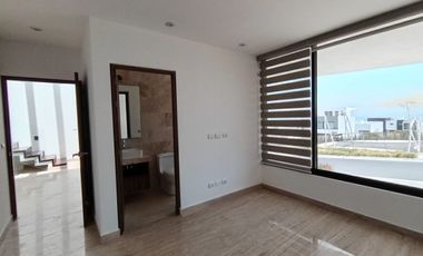 Casa en Zibatá  en Renta con recámara en planta baja