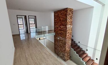 Casa en Zibatá  en Renta con recámara en planta baja