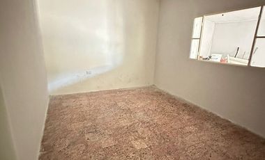 VENTA - CASA 2 HABITACIONES - ZONA AYACUCHO