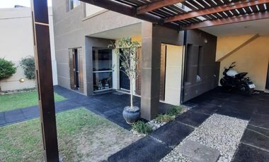 VENTA - CASA 3 HABITACIONES - BARRIO PARACAO