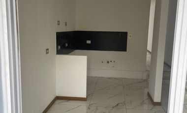 VENTA - DUPLEX 2 HABITACIONES -  ZONA BLAS PARERA & CHURRUARIN