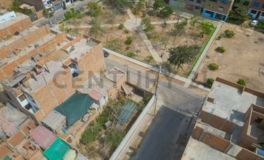 Terreno en Venta en San Martin de Porres Ubicación Estratégica Frente a Parque