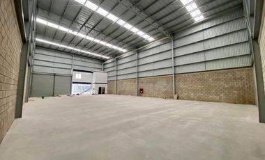 BODEGA INDUSTRIAL EN RENTA LOS MOLINOS LOTE 29