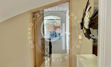 Gran residencia en renta
