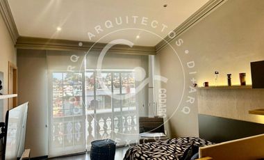 Gran residencia en renta