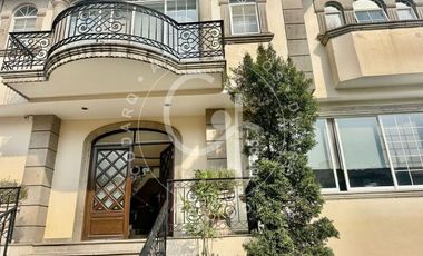 Gran residencia en renta