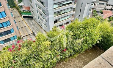 Gran residencia en renta