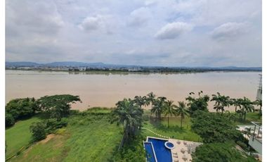 Departamento Vista al Río Samborondón Scala Guayaquil Tenis Club