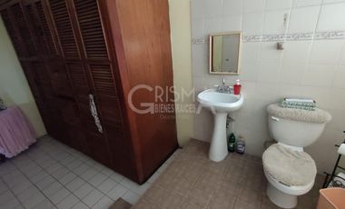 EDIFICIO COMERCIAL CON CASA EN VENTA