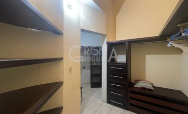 AMPLIA CASA EN VENTA EN COL. JARDINES
