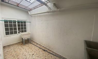 DON BOSCO / 133M / TERRAZA TECHADA / VIA PRINCIPAL / 2 HABITACIONES