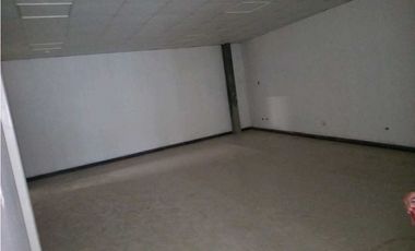 LOCAL / PUEBLO NUEVO / PH POLI / 150 M2 / PLANTA ALTA / VACIO JC