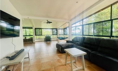 CERRO AZUL / EL VIGIA / 1700M / AMOBLADO / LINEA BLANCA / CASCADA