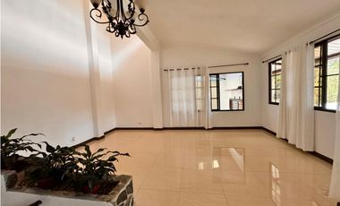 CERRO AZUL / EL VIGIA / 1700M / AMOBLADO / LINEA BLANCA / CASCADA