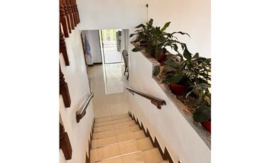 CERRO AZUL / EL VIGIA / 1700M / AMOBLADO / LINEA BLANCA / CASCADA