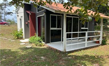 CERRO AZUL / EL VIGIA / CABAÑA / 1750M / ESQUINA / 2 HABITACIONES