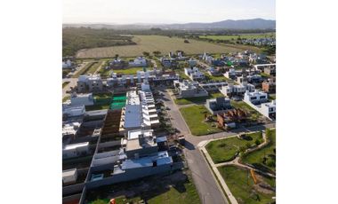 VENTA- LOTE 600M2- DOCTA AVENIDA