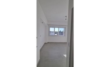 VENTA DEPARTAMENTO ESTACION PALMIER ESQUINA