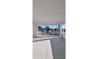 VENTA DEPARTAMENTO ESTACION PALMIER ESQUINA