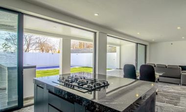 Casa en Fraccionamiento en Burgos Bugambilias Temixco - LLR-156-Fr