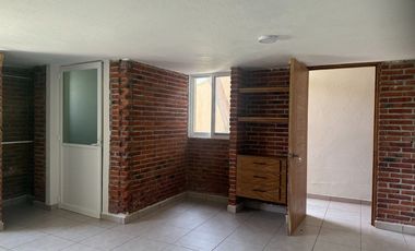Casa en venta en Lomas de Cuernavaca, Temixco | Privada con vigilancia, alberca y amplio jardín