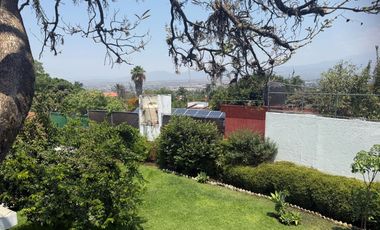 Casa en venta en Lomas de Cuernavaca, Temixco | Privada con vigilancia, alberca y amplio jardín