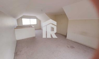 Venta casa en callejón Torreblanca.