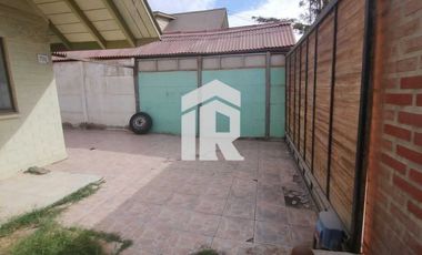 Venta casa en callejón Torreblanca.