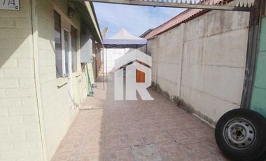 Venta casa en callejón Torreblanca.